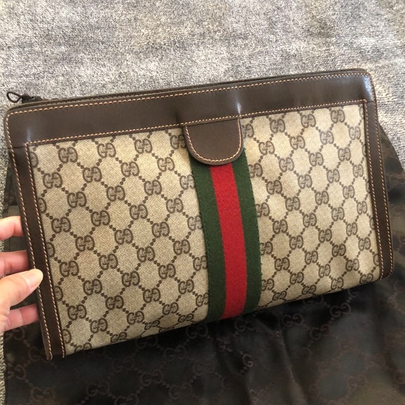 Vintage Gucci Pouch - Picture 13 of 17